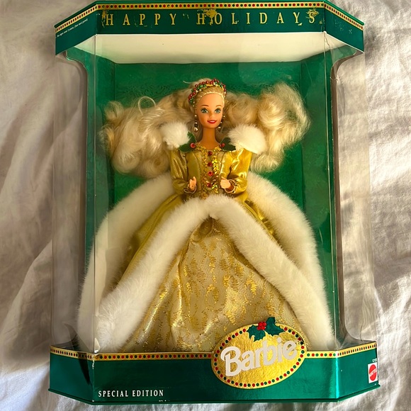 1994 Holiday Barbie - Picture 1 of 3